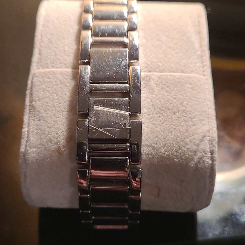 Watch - Picture 4 of 8